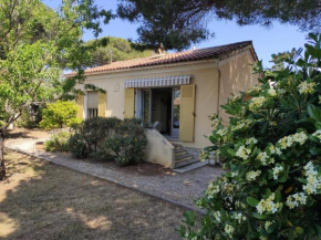 Villa Les Pins proche plages, au calme